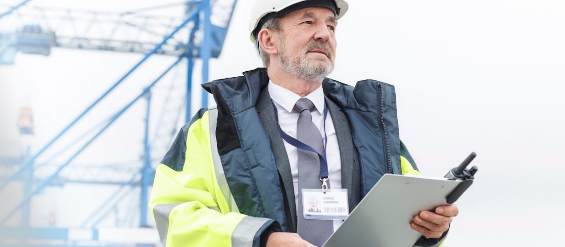 Trabajador industrial en su puesto