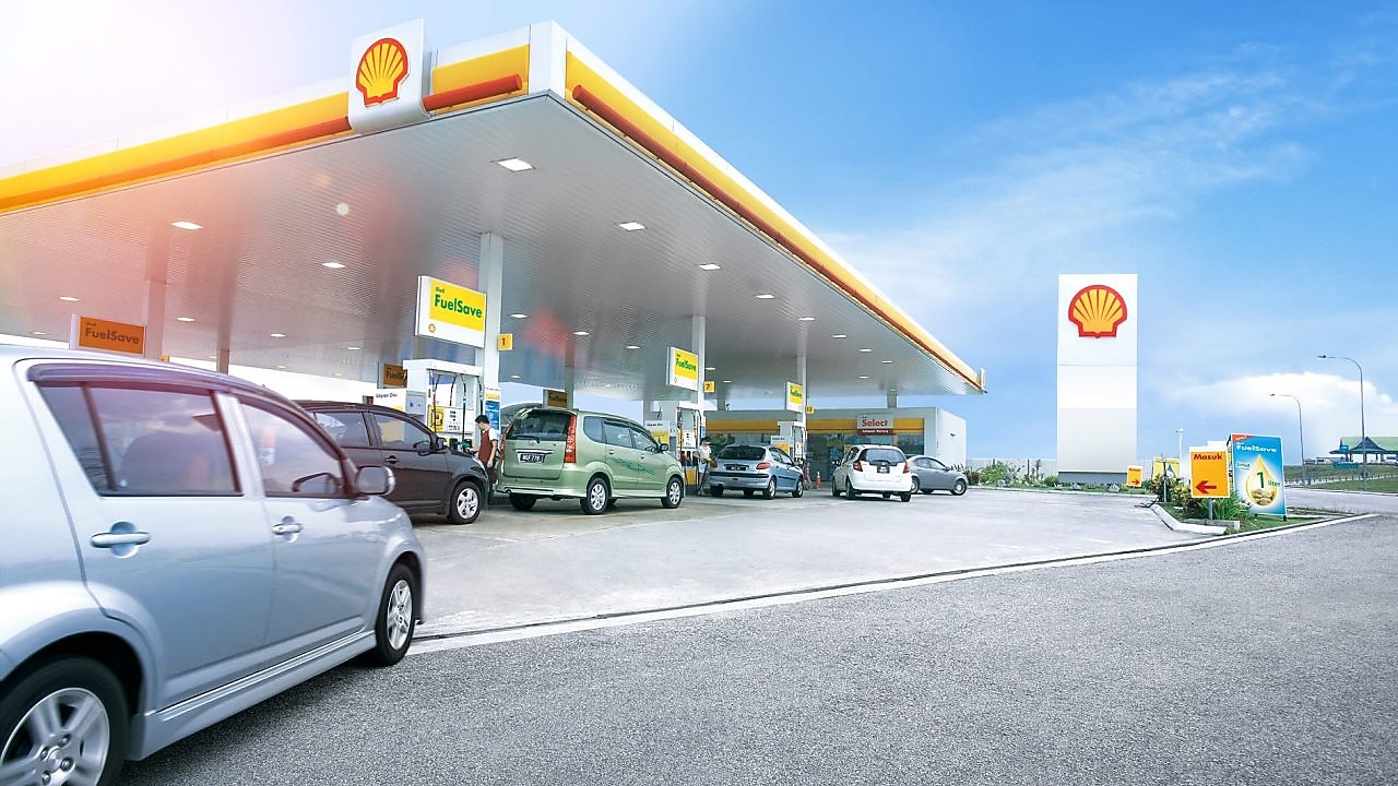 Estación de servicio Shell con carburantes FuelSave