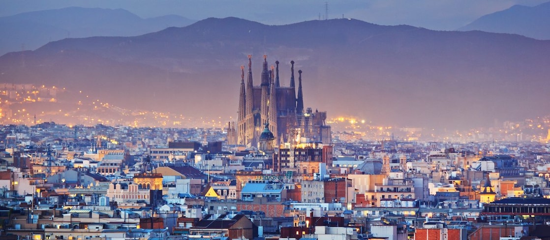 Panorámica de Barcelona al atardecer
